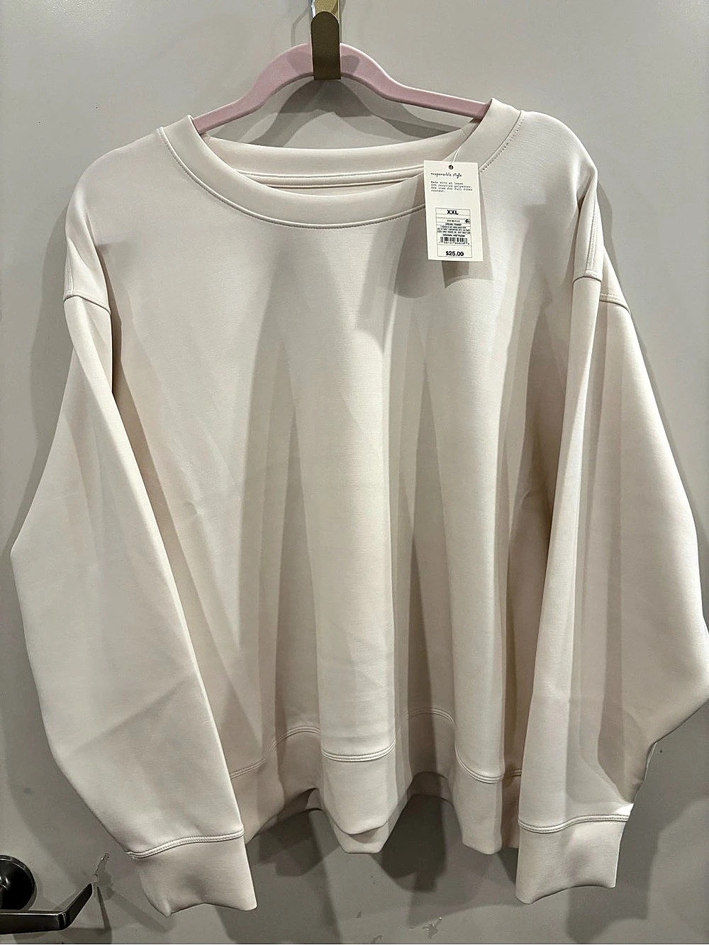 A new day Crewneck Sweatshirt in White XXL NWT